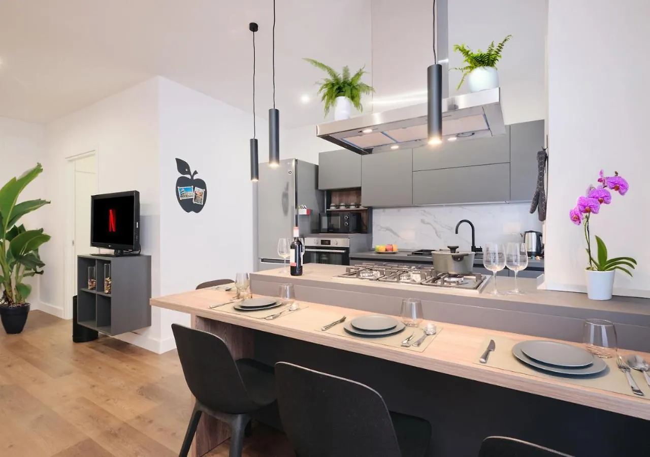 Apartment Colosseo A 15 Minuti - Suite Elegante In Centro Rome Italy